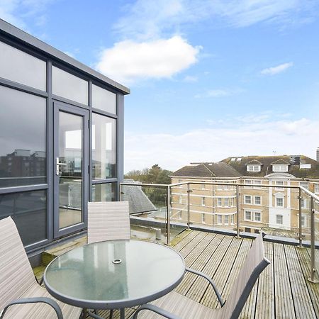 Westcliff Penthouse With Sea Views And Balcony Apartment Bournemouth Exterior photo
